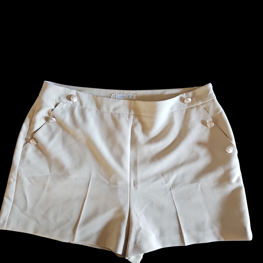 Primark Cream High Waist Women's Shorts- NWT